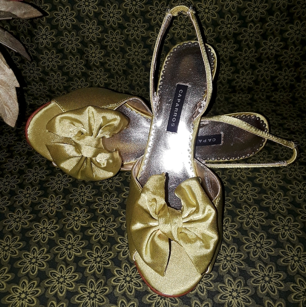 NWT Caparros Dress Sandals